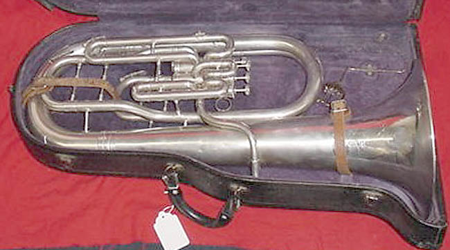 Conn 84I New Wonder Bell Up 1942